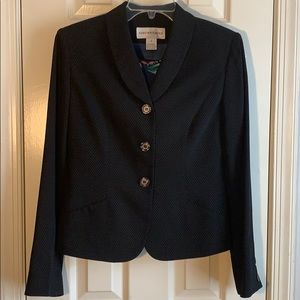 Jones New York 2 Piece Skirt Suit